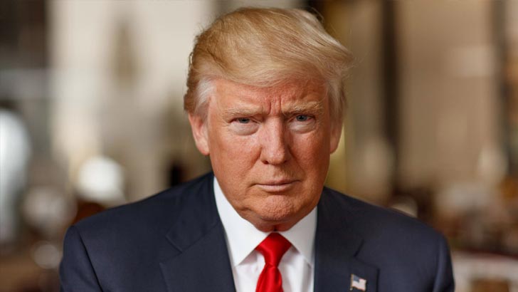 যেসব গোপন নথি বাথরুমে রাখতেন ট্রাম্প