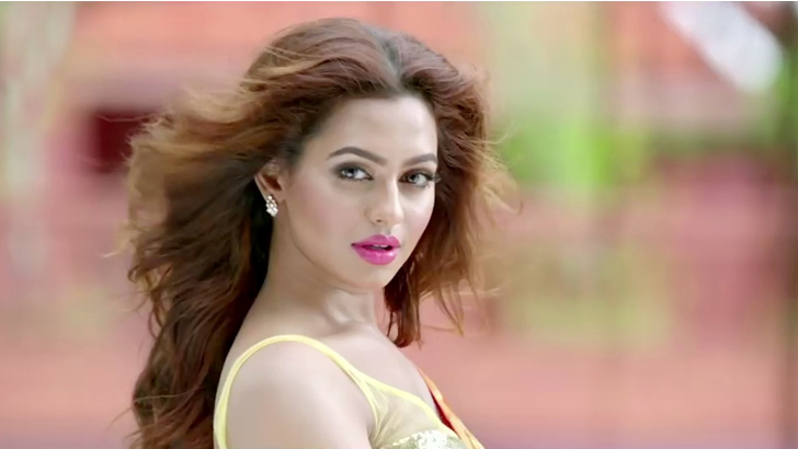 তুরস্কে যাচ্ছেন নুসরাত ফারিয়া