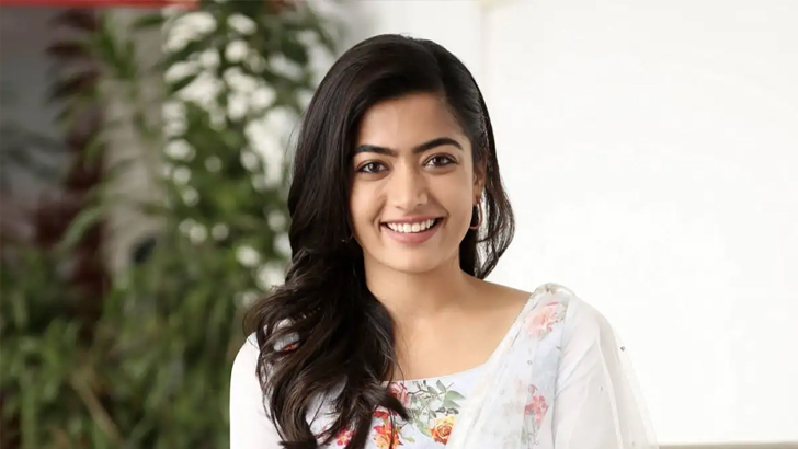 আর্থিক প্রতারণার শিকার রাশমিকা