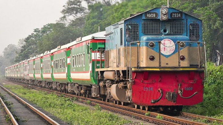 হালখাতায় যাওয়ার পথে ট্রেনে কাটা পড়ে ২ ভাইয়ের মৃত্যু!