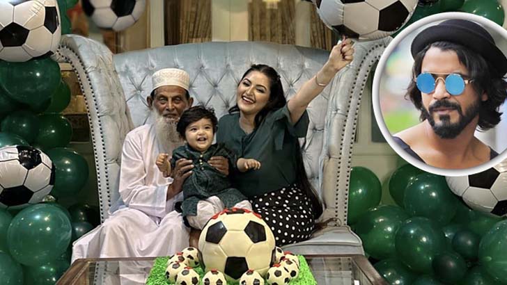 রাজকে ছাড়াই রাজ্যর ১১ মাস পূর্তি উদযাপন পরীমনির