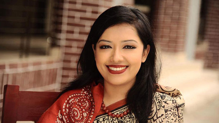 ছবি পোস্ট করে কী বার্তা দিলেন রুমিন ফারহানা!