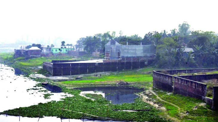 বংশী নদীর পাশের জমি ইজারার নথি তলব, ইউএনওকে ভর্ৎসনা