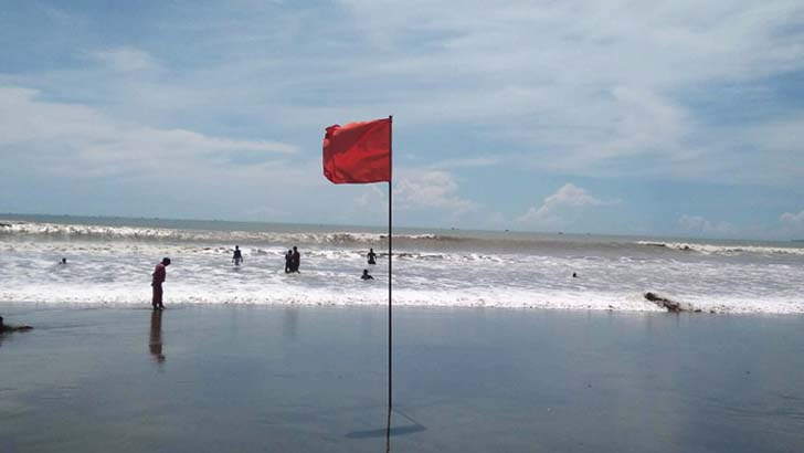 দেশের ৯ জেলায় ঝোড়ো হাওয়ার আভাস