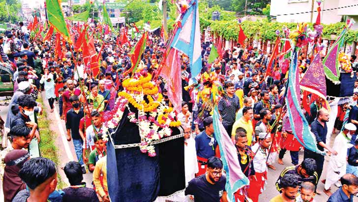 পবিত্র আশুরা পালিত