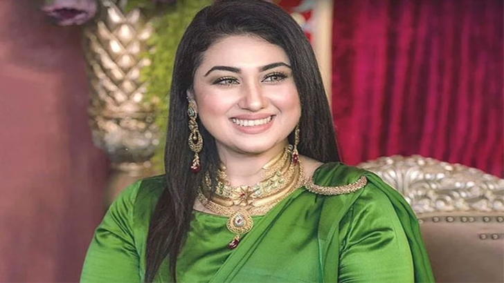 যুক্তরাষ্ট্রে সময় কাটানো নিয়ে মুখ খুললেন অপু বিশ্বাস