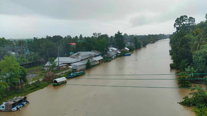 মানবিক বিপর্যয় ৫ জেলায়