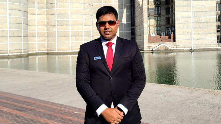 বাবার লাশ দাফন করেই পরীক্ষায় বসা ছেলেটি আজ এএসপি