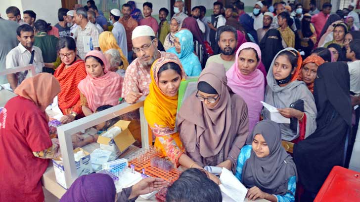 ডেঙ্গুতে একদিনে ৯ জনের মৃত্যু, আক্রান্ত লাখ ছাড়াল