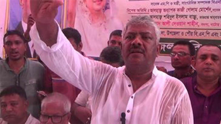 আ.লীগকে টেনেহিঁচড়ে ক্ষমতা থেকে নামানো হবে: দুলু