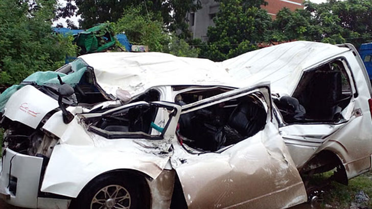 আগস্টে ৪৪১ সড়ক দুর্ঘটনায় নিহত ৪২৬