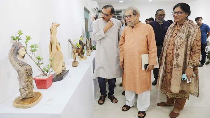ঢাকায় ভাস্কর রাশার ভিন্নধর্মী শিল্পকর্ম প্রদর্শনী শুরু