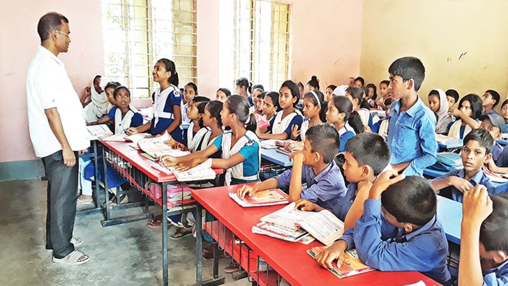 কোথায় শিক্ষার সুস্থ পরিবেশ ও মানসম্পন্ন শিক্ষা?