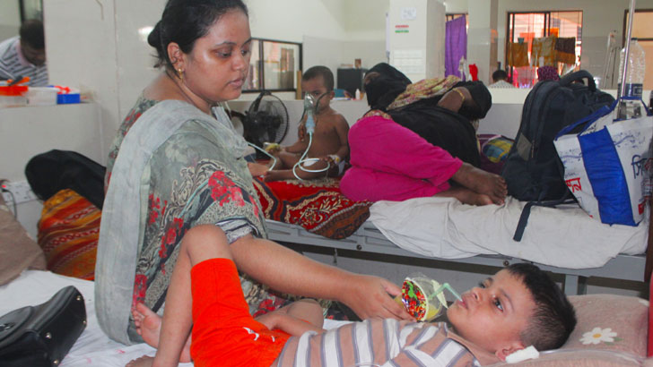 ডেঙ্গুতে আরও ১১ মৃত্যু, হাসপাতালে ভর্তি ২৬৬৩ রোগী