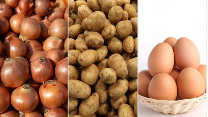 সরকারি আদেশ অমান্য, নির্ধারিত দামে বিক্রি হচ্ছে না আলু পেঁয়াজ ডিম