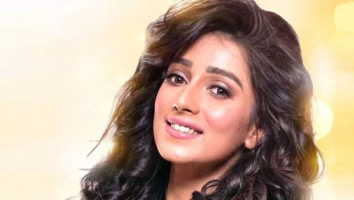সায়ন্তিকা শুটিংয়ের পোশাক নিয়ে গেছেন: প্রযোজক মনিরুল