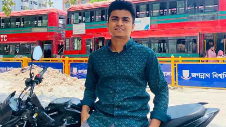 দরজা ভেঙে মিলল জবি শিক্ষার্থীর ঝুলন্ত লাশ