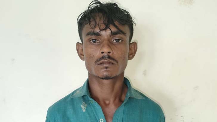 ছোট ভাইকে হত্যা করে পাহাড়ে লাশ গুমের পর উদ্ধারে অংশ নেন বড় ভাই