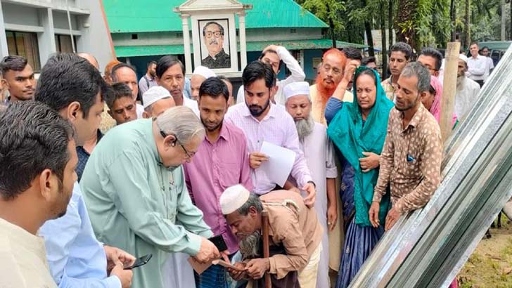 অসহায় মানুষের কল্যাণে কাজ করছে সরকার: প্রবাসী কল্যাণমন্ত্রী