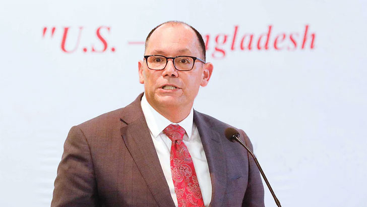 ভিসানীতির আওতায় কী বিচার বিভাগও পড়বে? প্রশ্নে যা বললেন মার্কিন রাষ্ট্রদূত 