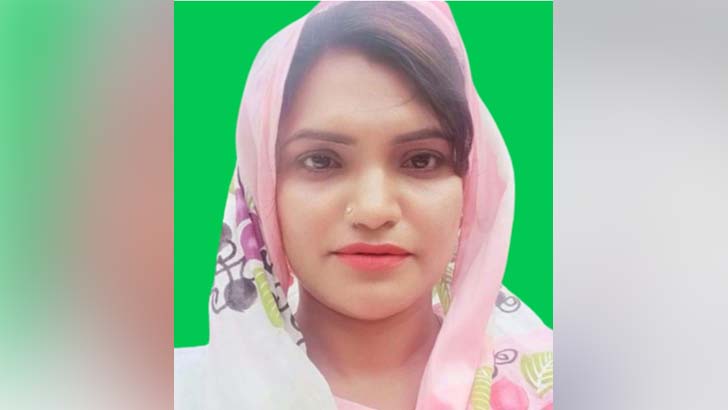 মুক্তিযোদ্ধা সনদ বানাতে টাকা নেন যুব মহিলা লীগ নেত্রী