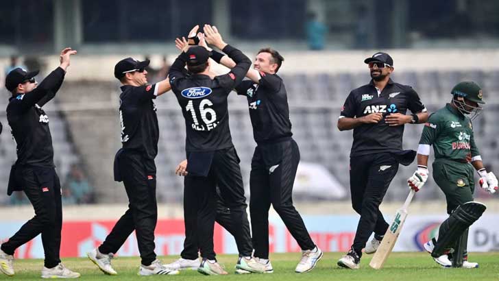 বিশ্বকাপের আগে ঘরের মাঠেই সিরিজ হারল টাইগাররা