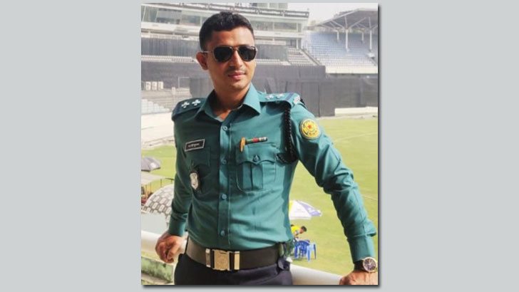 মিরপুর মডেল থানার এসআইয়ের কাণ্ড!