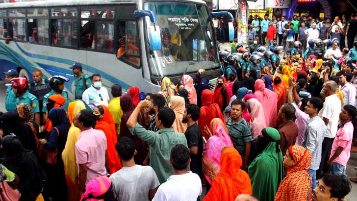 অসহনীয় যানজটে নাকাল নগরবাসী