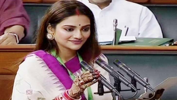 শিশুর চিকিৎসায় এগিয়ে আসায় প্রশংসিত নুসরাত