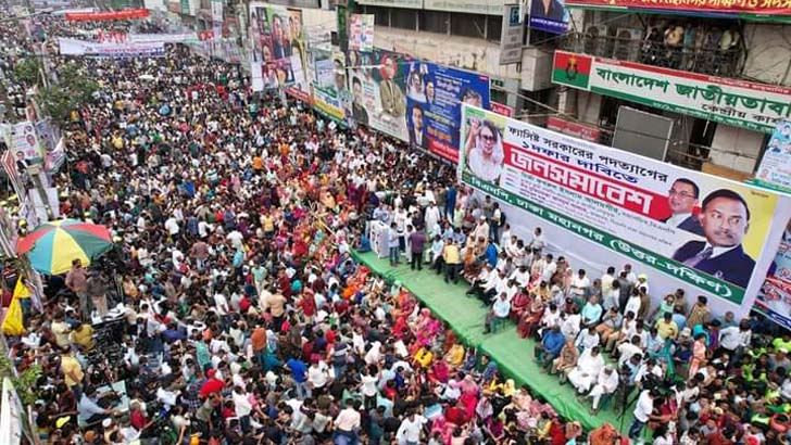 নয়াপল্টন থেকে শাপলা চত্বরজুড়ে বিএনপি নেতাকর্মীরা