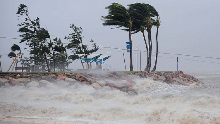 ধেয়ে আসছে ঘূর্ণিঝড় ‘হামুন’