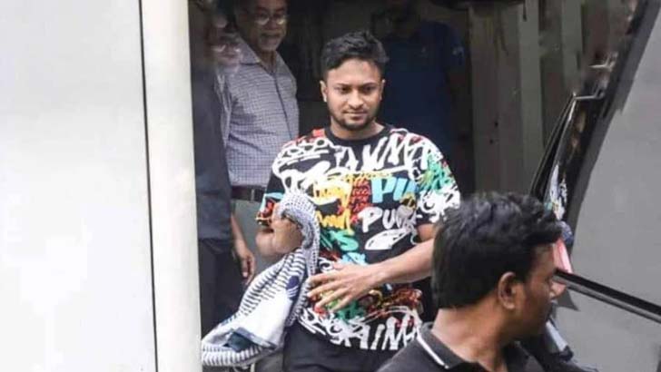 সাকিবকে ‘ভুয়া ভুয়া’ বলে দুয়োধ্বনি সমর্থকদের