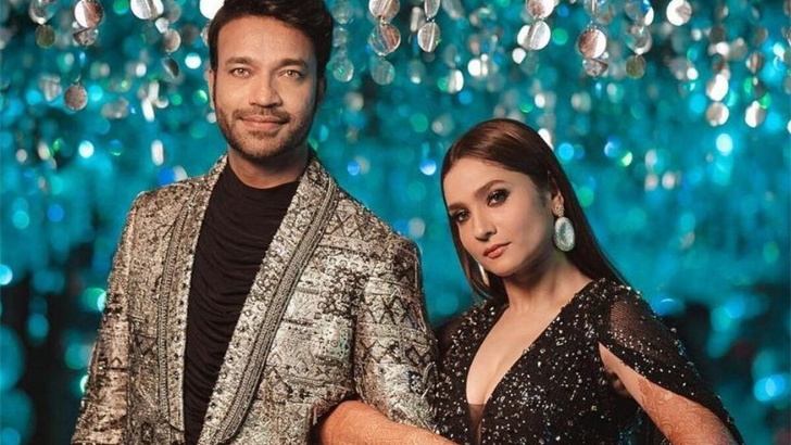 সালমানের শোয়ে এসে সংসার ভাঙছে অঙ্কিতা-ভিকির