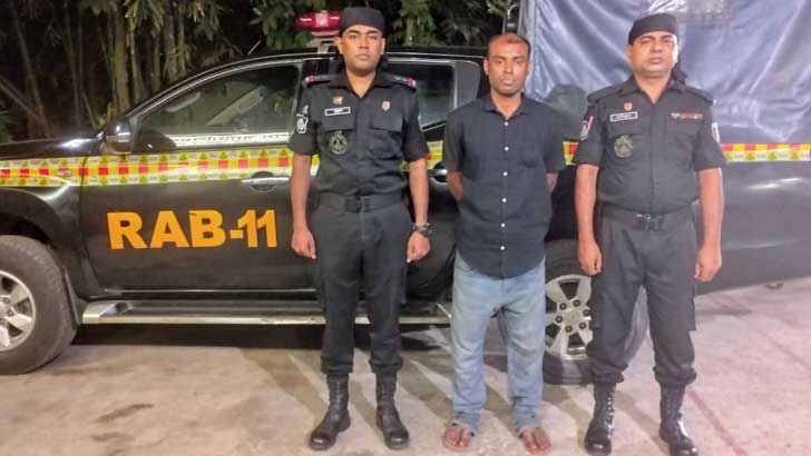 বেগমগঞ্জে একাধিক হত্যা মামলার আসামী গ্রেফতার