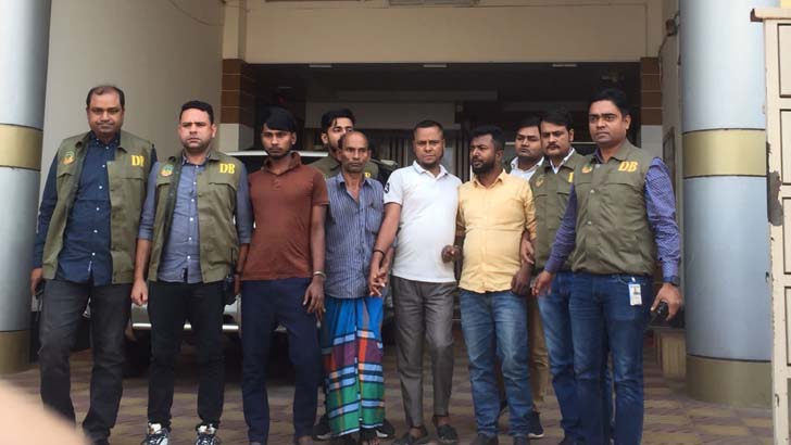 বিএনপির সমাবেশে পুলিশ হত্যায় জড়িত সন্দেহে গাজীপুরে গ্রেফতার ৪