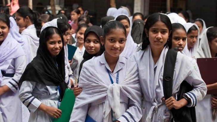 মাধ্যমিক স্কুলে ভর্তির লটারি আজ, দেখা যাবে ফেসবুক লাইভে