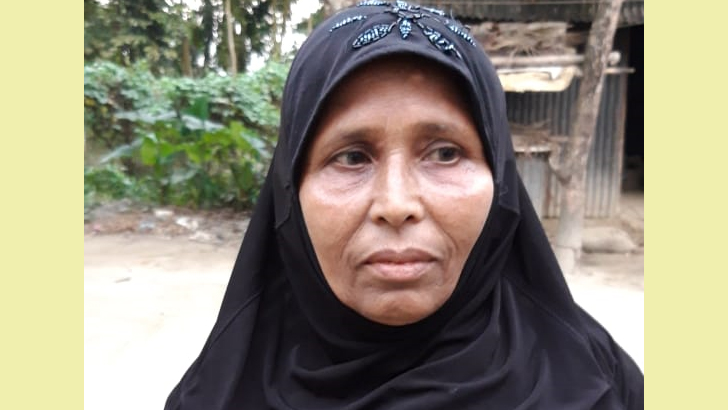 আসামিকে না পাওয়ায় মাকে তুলে নিয়ে গেল পুলিশ