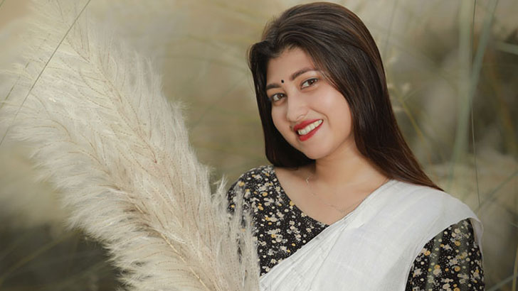 ‘ভালো কাজে নিজেকে প্রকাশ করতে চাই’