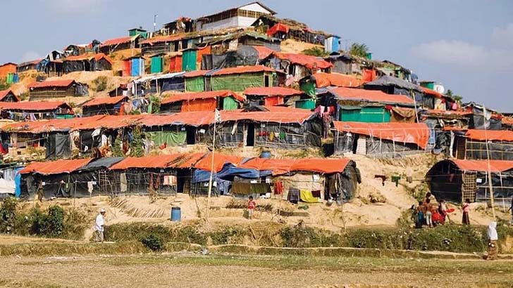 রোহিঙ্গাদের দুর্দশা প্রতি মাসেই বাড়ছে