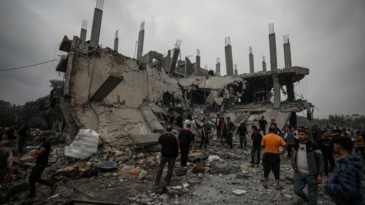 ২৪ ঘণ্টায় ৩৫০ ফিলিস্তিনির প্রাণ কেড়ে নিল ইসরাইল