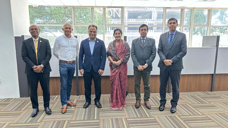 মালয়েশিয়ায় পাসপোর্ট ভিসা সেবা দ্রুততর করতে হাইকমিশনের যুগান্তকারী উদ্যোগ