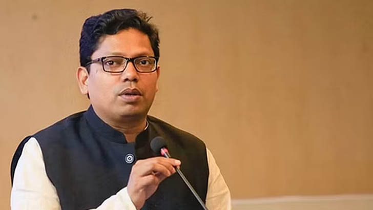 এখন অনেক টাকা গাড়ি ও বাড়ির মালিক পলক