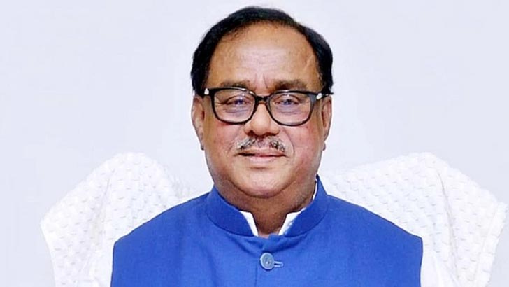 খাদ্যমন্ত্রী সাধন চন্দ্রের আয় বেড়েছে ১৫৭ গুণ