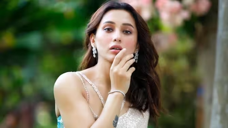 প্রেম-বিয়ে করার মতো সময় নেই মিমি চক্রবর্তীর