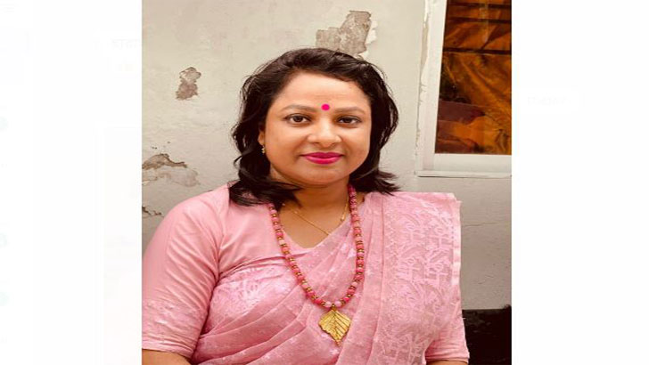 বরিশালের এডিসি রুম্পা বিটিভির রবীন্দ্র সঙ্গীতশিল্পী মনোনীত 