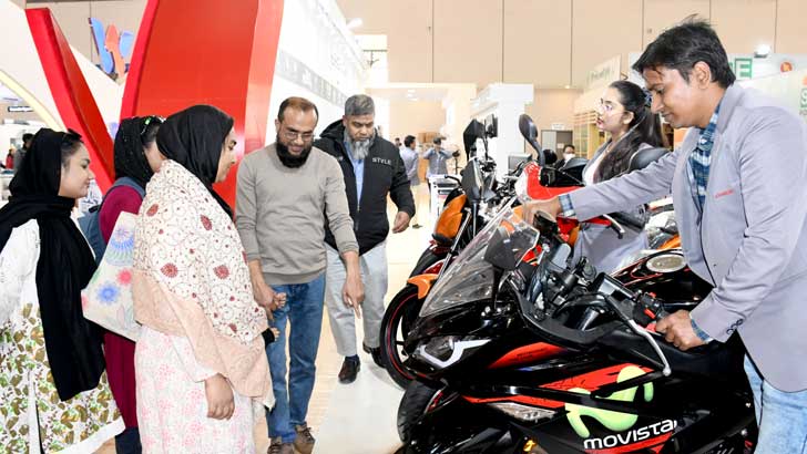 যমুনা ইলেকট্রনিক্স ও পেগাসাস বাইক বিক্রি জমজমাট