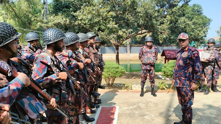 বিজিবি মহাপরিচালকের মিয়ানমার সীমান্ত পরিদর্শন