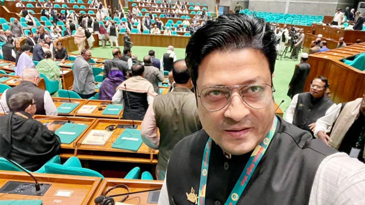 প্রথম সংসদ অধিবেশনে গিয়ে যা বললেন ফেরদৌস