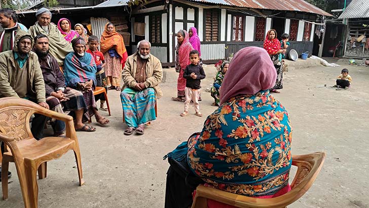 পরপর দুইবার বিয়ের পর স্ত্রীর দাবি নিয়ে প্রকৌশলীর বাড়িতে নারী