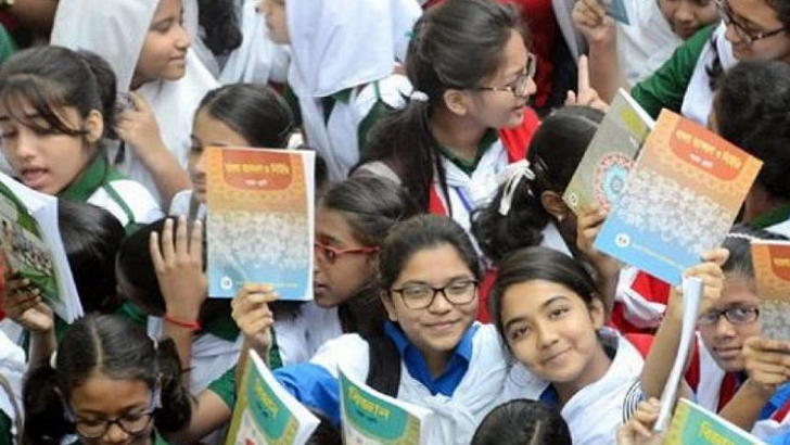 মাধ্যমিকে বিভিন্ন বইয়ে সংশোধনের উদ্যোগ